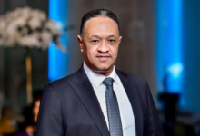 تنسيق بين العمرابي والمناديب.. قطاع الجماهير يدعو الأنصار لاستقبال المريخ